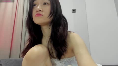 Aenie online show from January 5, 10:43 am