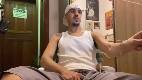 Luci online show from November 7, 3:53 am