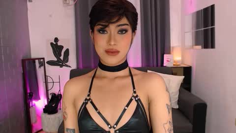 aeshamargaux online show from September 15, 6:31 pm