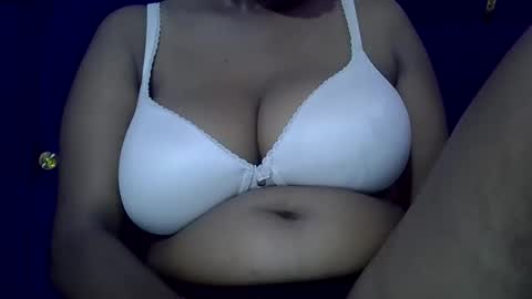 african_adasa02 online show from November 18, 8:28 am