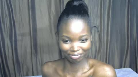 africana_slimqueen online show from June 12, 8:19 pm