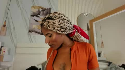 Afro Luna online show from January 12, 11:06 am