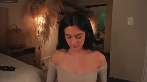 Emma online show from March 11, 3:47 am