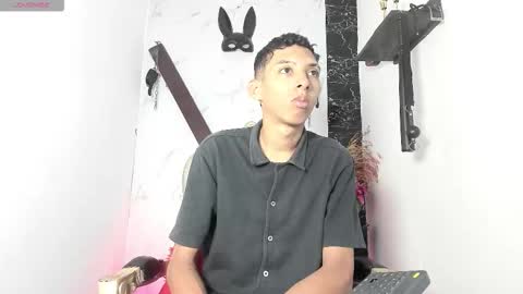 Snapshot of afrodita_n_ares_ chatting on September 19, 7:39 pm afrodita n ares online show from September 19, 7:39 pm