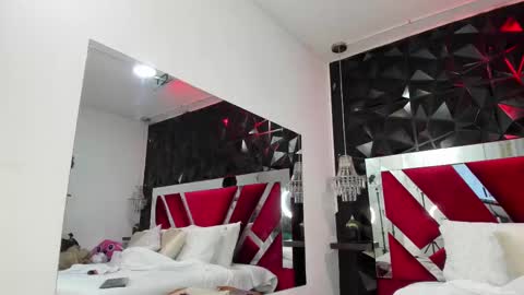 Afrodita  online show from September 17, 1:36 pm