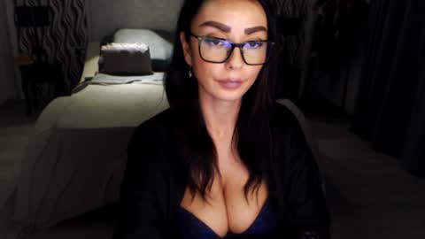 Afro online show from December 20, 5:09 pm