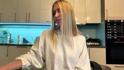Mila -call me cute online show from June 13, 4:06 pm