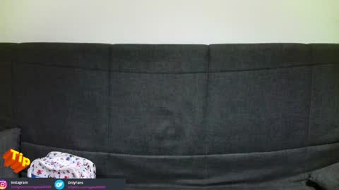 pamelaanderson777 online show from January 4, 7:02 pm