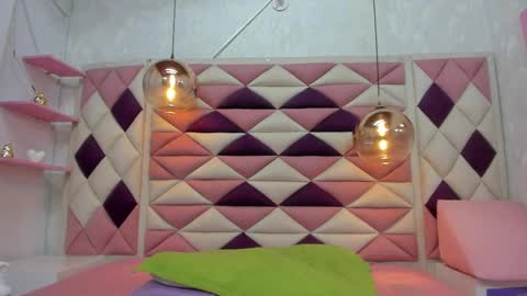 Snapshot of agata_01_ chatting on March 11, 3:02 pm Ana online show from March 11, 3:02 pm