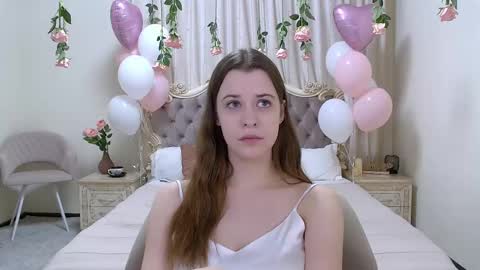 Agata Aisitt online show from February 16, 3:27 pm