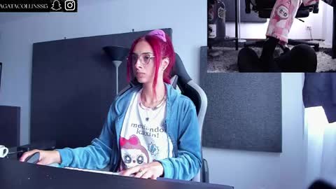 Agata Collinss online show from April 17, 3:47 pm