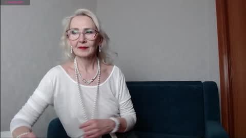 Agatha online show from March 5, 3:32 pm