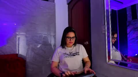 Snapshot of agatha_pleasure chatting on October 22, 12:07 pm agatha_pleasure online show from October 22, 12:07 pm