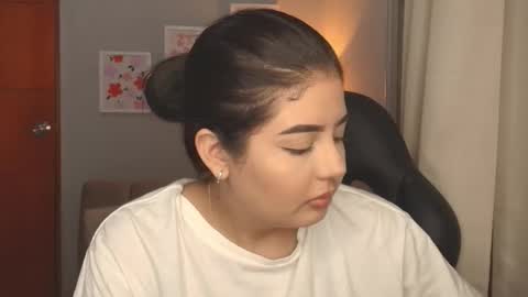 Cat online show from February 28, 8:18 am