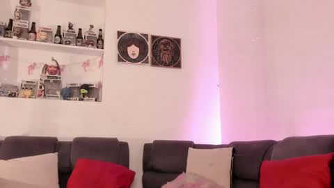 Camila     2 online show from March 11, 1:08 am