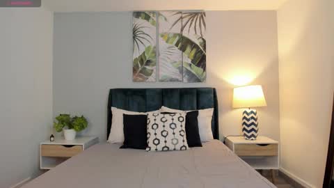 Agatha Bloom online show from March 7, 1:44 pm