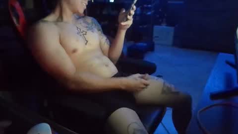 age96 online show from March 15, 9:40 pm