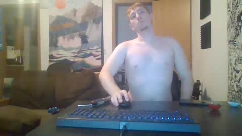 agingerboyx online show from December 3, 4:10 am