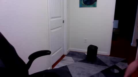 ahern1985 online show from October 31, 7:36 pm