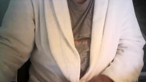 Snapshot of ahmole chatting on February 7, 12:06 pm Ole online show from February 7, 12:06 pm