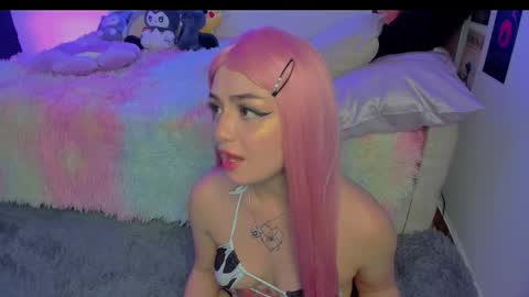 ahri online show from September 23, 2:49 am