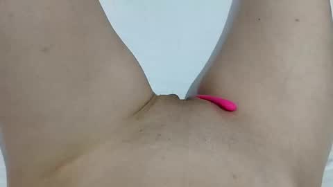 Taylor online show from February 8, 7:28 pm