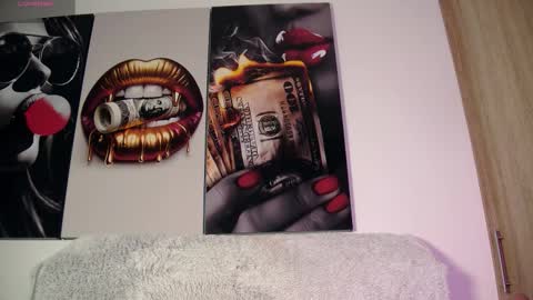 Aida  online show from November 3, 11:22 am