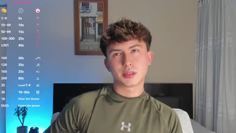 A H  online show from December 5, 1:20 am