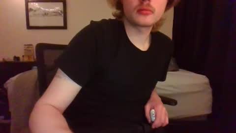 aidenisdunn online show from April 15, 10:40 am