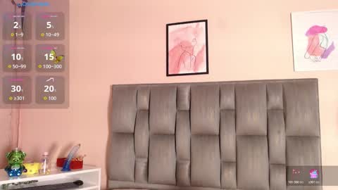 Ailyn online show from November 14, 10:00 pm