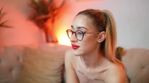  Aileen  online show from January 10, 8:47 pm