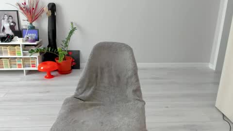 Ailey online show from March 12, 4:05 am