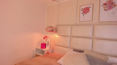 Aily Yozuko online show from April 17, 2:36 am