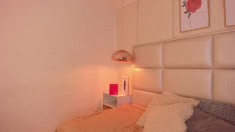 Aily Yozuko online show from March 18, 3:01 am