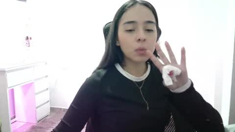 AINE online show from November 23, 1:58 am