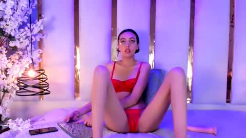   online show from March 14, 1:26 pm