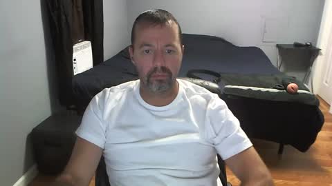 Snapshot of airbornelunsford39 chatting on September 11, 11:17 pm Daddy online show from September 11, 11:17 pm