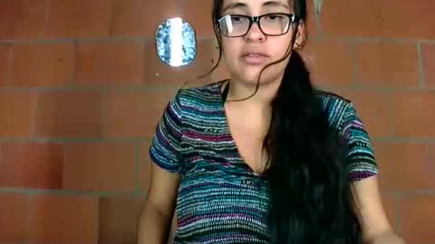 aisha koswell3 online show from February 18, 4:29 pm