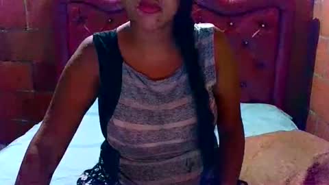 aisha koswell3 online show from October 24, 12:33 am