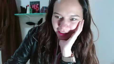 aishafuckaas online show from September 9, 9:04 pm