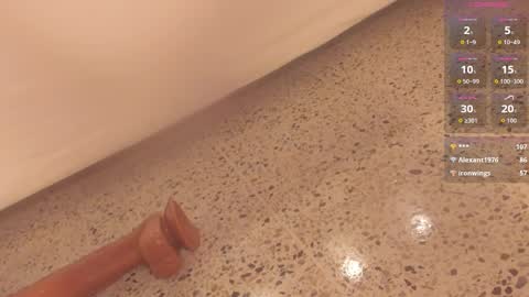 aisha  online show from February 22, 9:17 pm