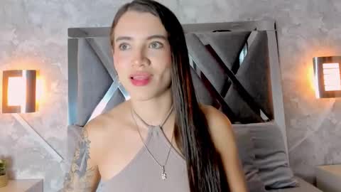 little aitana  online show from November 11, 2:58 am