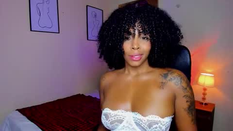 Aitana Brown online show from December 15, 9:44 pm