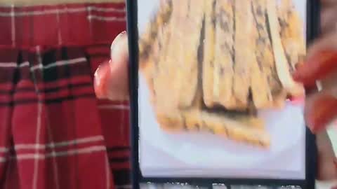 Snapshot of aitanna_love chatting on March 3, 12:39 pm Aitanna Love online show from March 3, 12:39 pm
