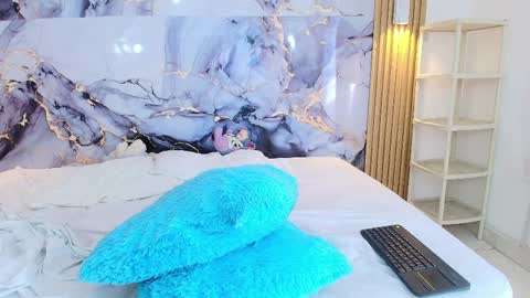 AIXA online show from March 28, 6:53 pm