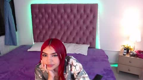 Snapshot of aixa_shaw chatting on January 29, 11:25 pm AIXA  online show from January 29, 11:25 pm
