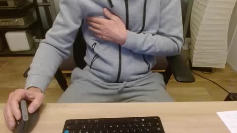 aixcited online show from January 11, 10:05 pm