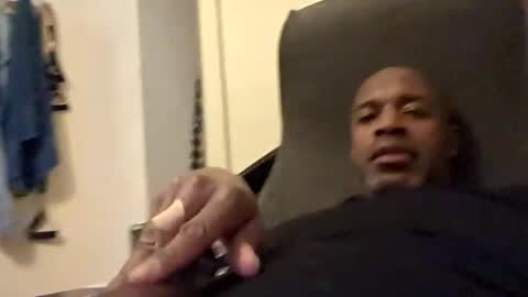 aj297914 online show from November 22, 6:56 am