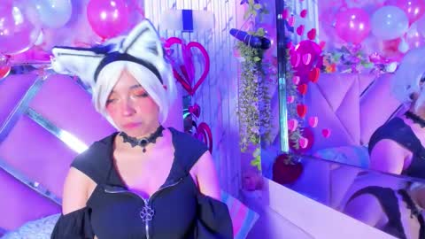 akane hikari  online show from February 5, 7:01 am