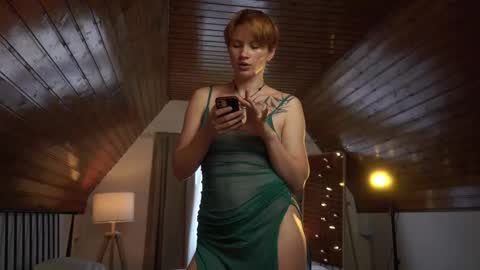 Akaneiro online show from September 16, 1:24 pm